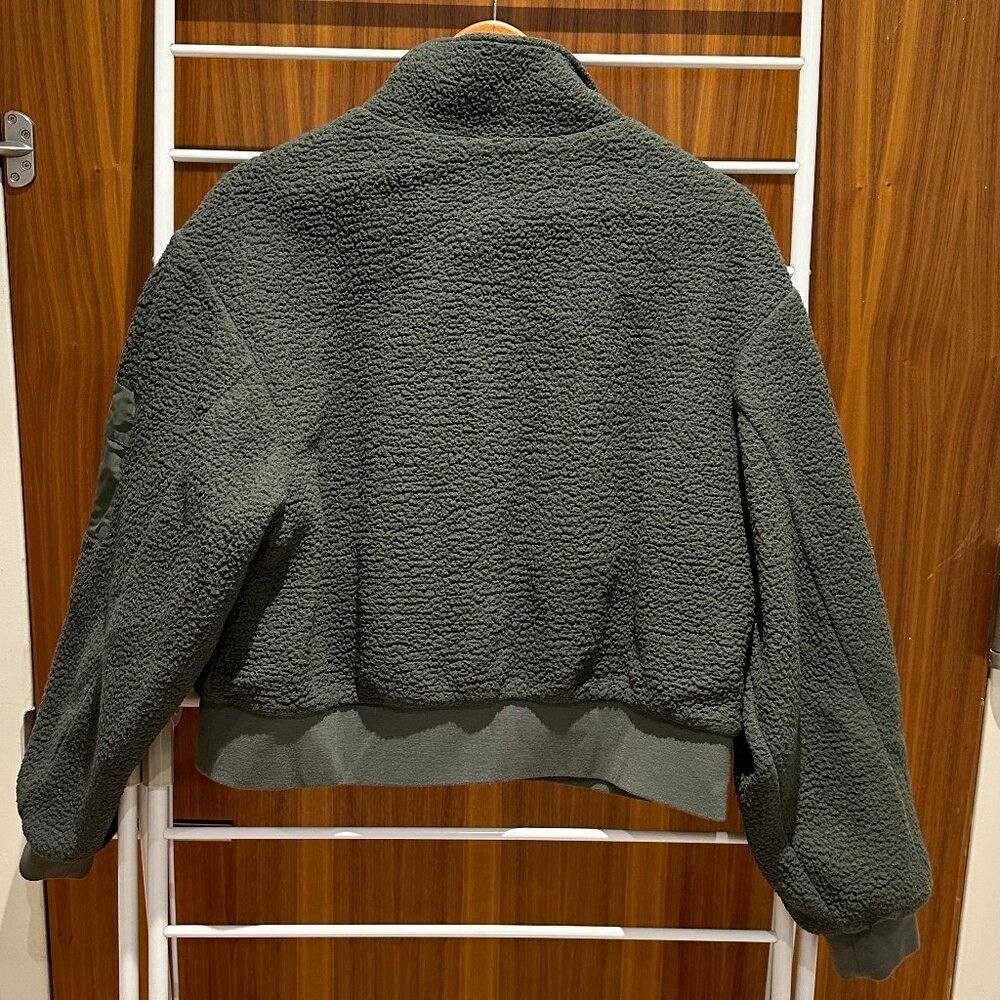 ALO Quarter Zip Fleece - Picture 4 of 4